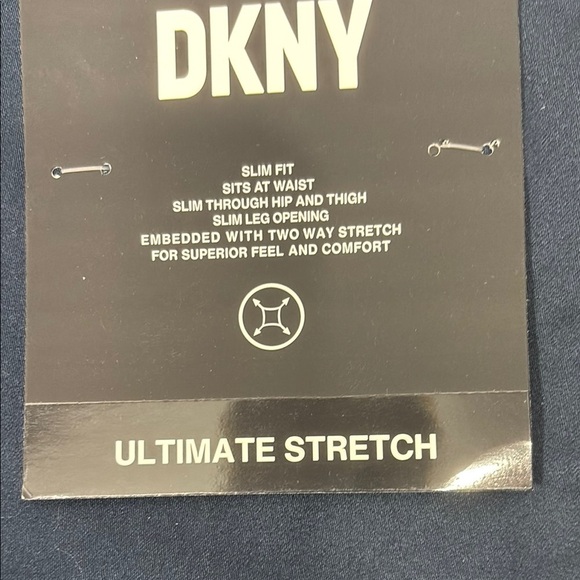 DKNY Men’s Blue Slim Fit Jeans Classic Denim - Picture 5 of 6